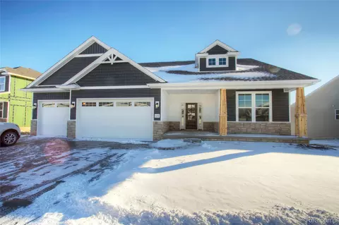 620 Birkdale Ln, Marion, MI 48843