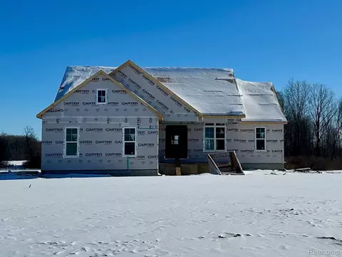 2389 Long Horn Trl, Attica, MI 48412