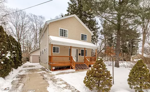 26802 Vassar Ave, Redford, MI 48240