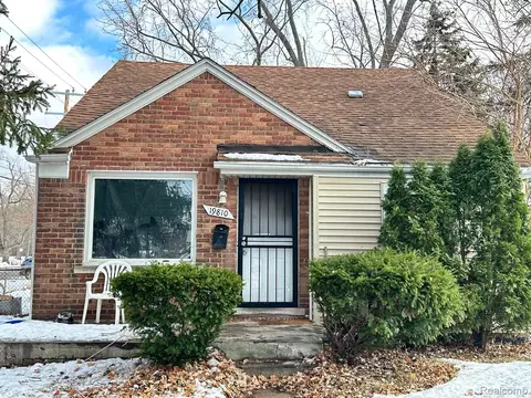 19810 Plainview Ave, Detroit, MI 48219