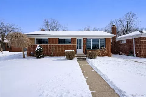 29215 Badelt St, Westland, MI 48185