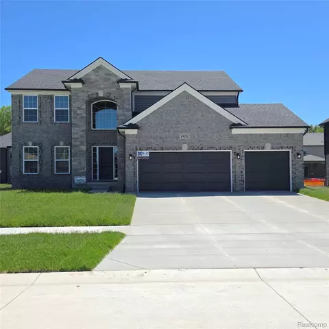 24092 Sawgrass Dr, Macomb, MI 48042