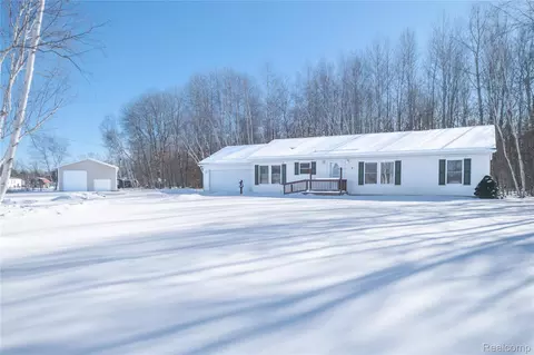 11944 N Wise Rd, Wise, MI 48617
