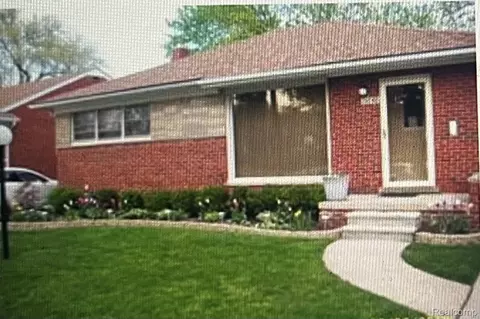 22130 Kenosha St S, Oak Park, MI 48237