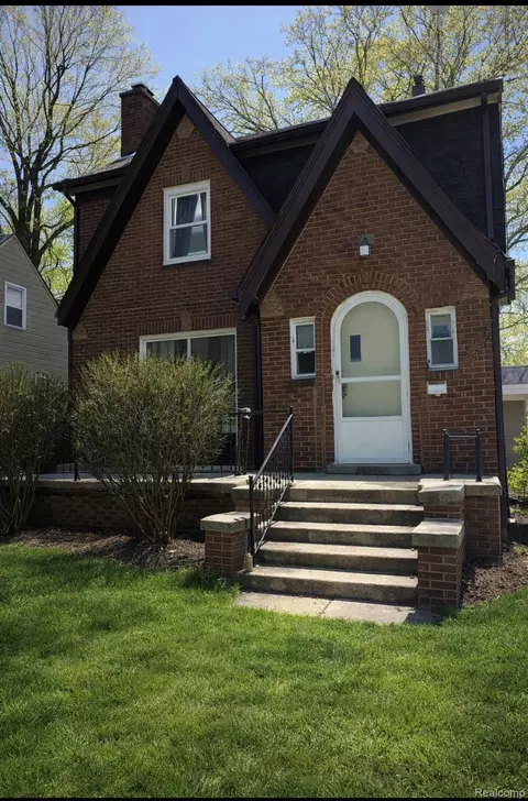 5935 Yorkshire Rd, Detroit, MI 48224