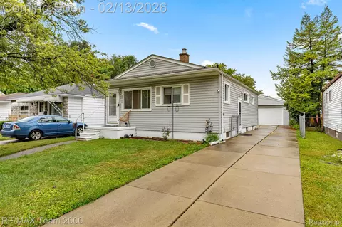 4940 Mayfair St, Dearborn Heights, MI 48125