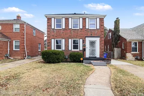 15390 Auburn St, Detroit, MI 48223