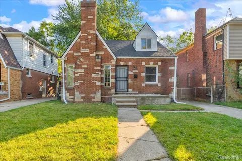 15366 Sussex St, Detroit, MI 48227