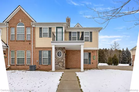 23970 Northstone Village Dr, Taylor, MI 48180