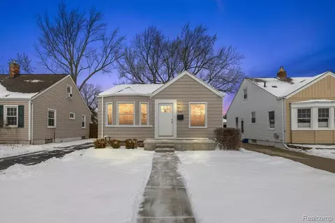 852 Cambridge Rd, Berkley, MI 48072