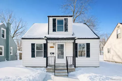 419 W Bernhard Ave, Hazel Park, MI 48030