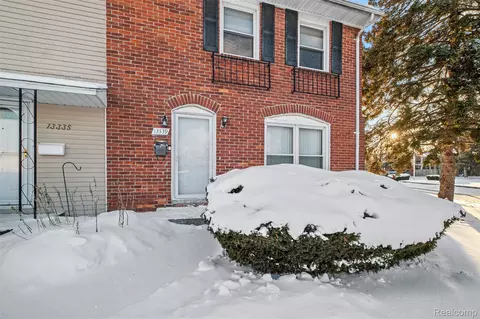 13339 Lake Point Blvd, Van Buren, MI 48111