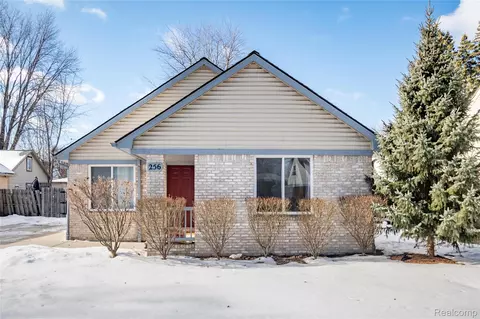 256 Crocker Blvd, Mount Clemens, MI 48043
