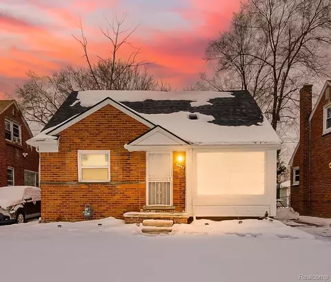 20553 Vaughan St, Detroit, MI 48219