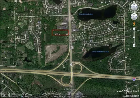 7763 Ortonville Rd, Independence, MI 48348 photo 2