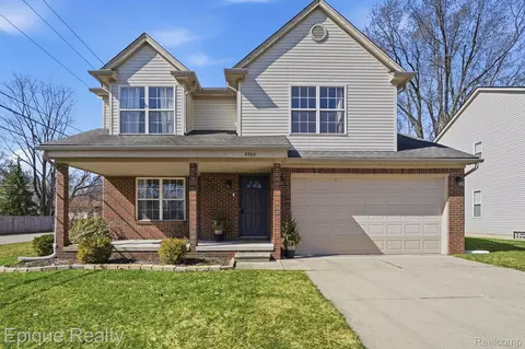 3788 Dearborn Ave, Rochester Hills, MI 48309