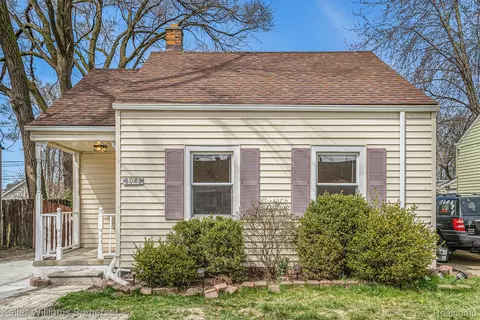 8043 Kaltz, Center Line, MI 48015