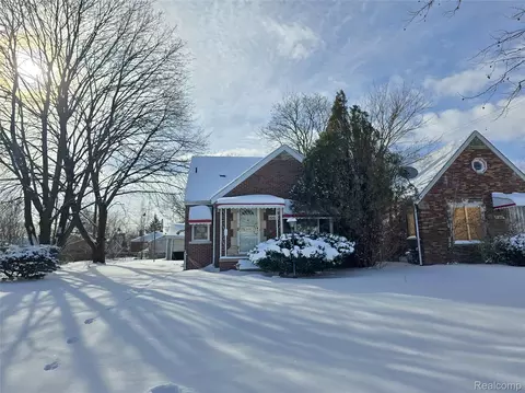 16610 Collingham Dr, Detroit, MI 48205