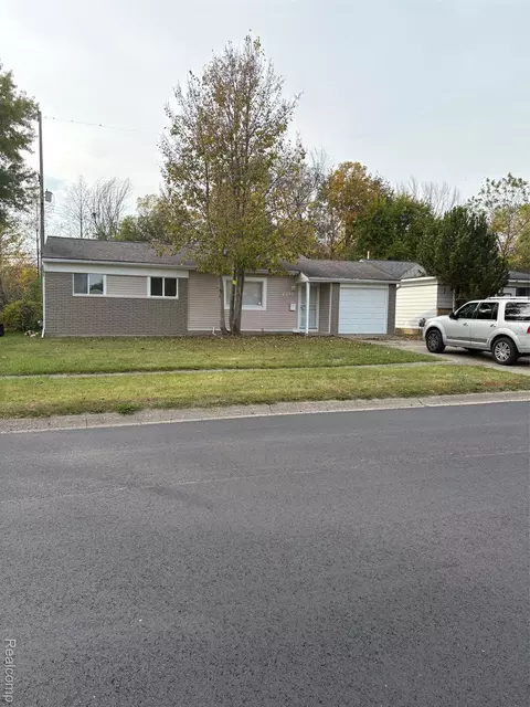 2210 Obrien Rd, Mount Morris, MI 48458