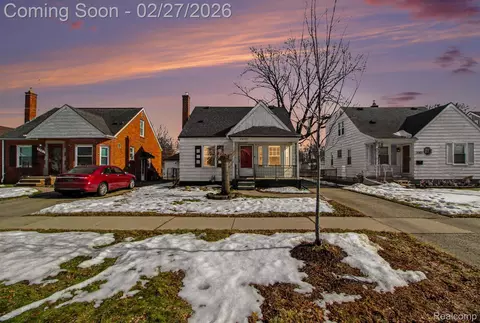 3131 Mckinley St, Dearborn, MI 48124