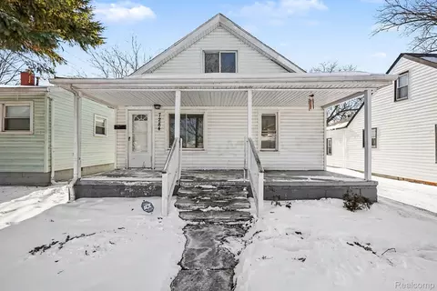 7284 Orchard Ave, Warren, MI 48091