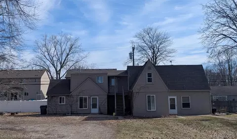 3175 Culbertson Ave, Rochester Hills, MI 48307