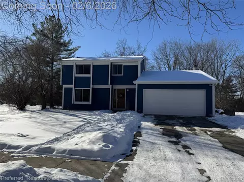 5736 Rothbury Ct, Pittsfield, MI 48197