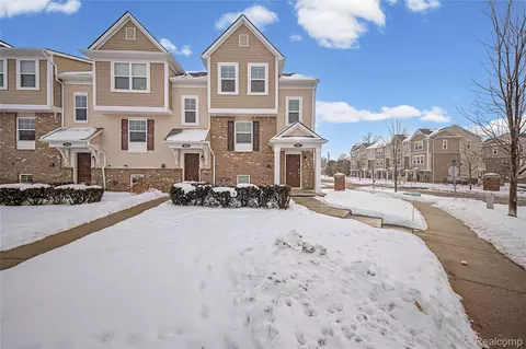 3157 Johanna Ware W, Wixom, MI 48393