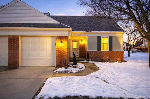 43674 Christopher Ct, Canton, MI 48188