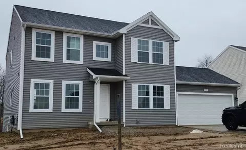 8133 Moonlight Creek Ln, Handy, MI 48836