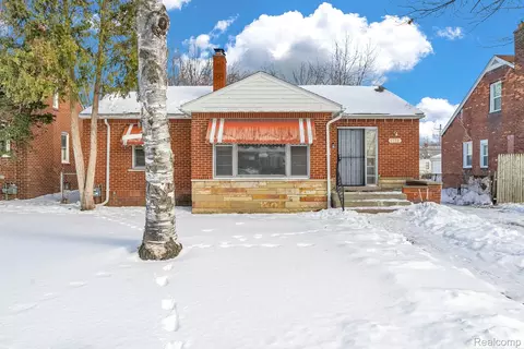 5330 Hereford St, Detroit, MI 48224