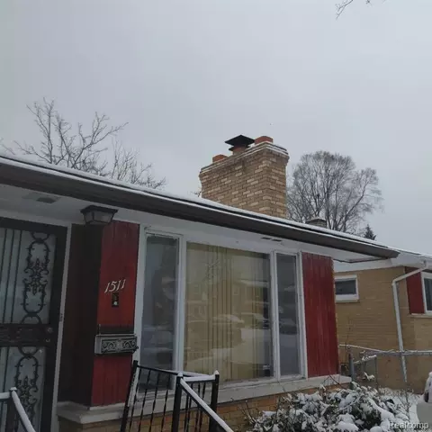 1511 W Home Ave, Flint, MI 48505