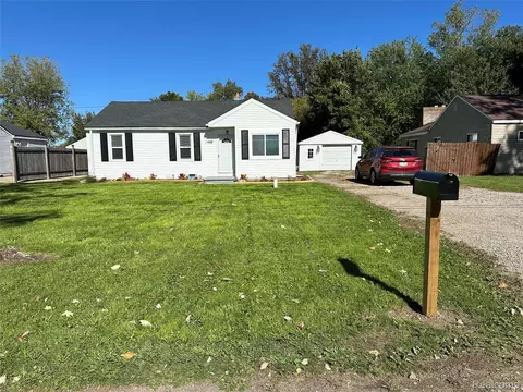 1446 Stephens Ave, Flint, MI 48507