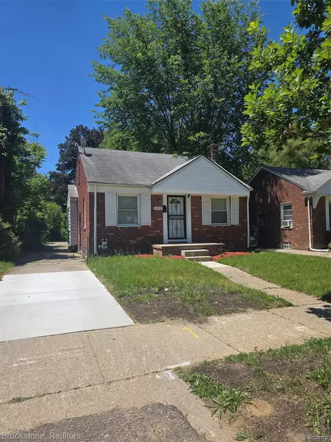 12931 Appleton St, Detroit, MI 48223