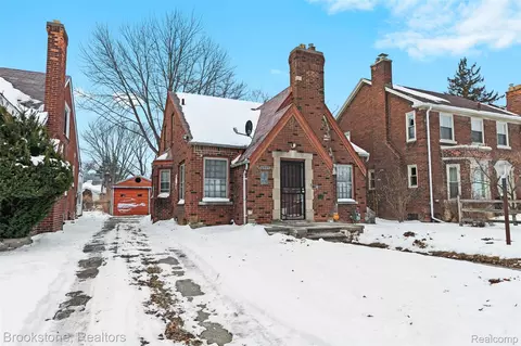 16167 Gilchrist St, Detroit, MI 48235