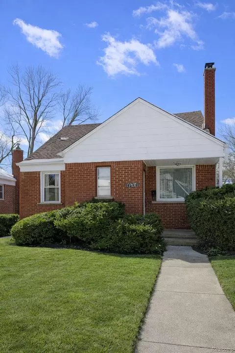 11341 Chatham, Detroit, MI 48239
