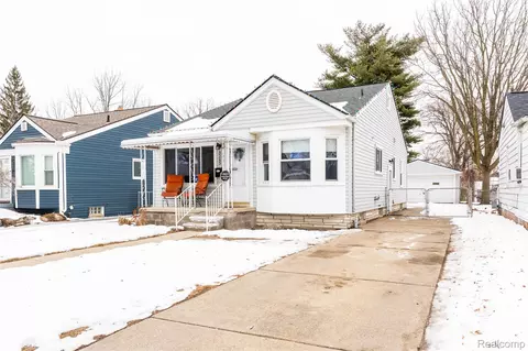 3265 Parker St, Dearborn, MI 48124