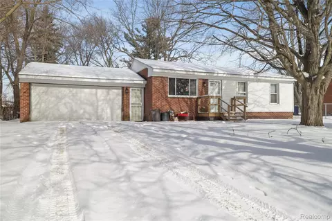 3302 Windland Dr, Mount Morris, MI 48504
