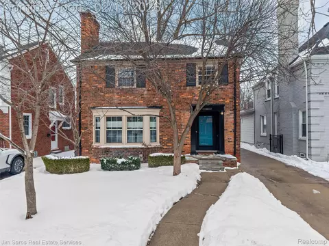 464 Mckinley Ave, Grosse Pointe Farms, MI 48236