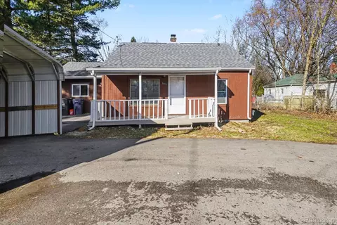 3401 N Center Rd, Flint, MI 48506