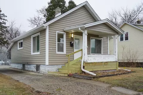 74 W Bernhard Ave, Hazel Park, MI 48030