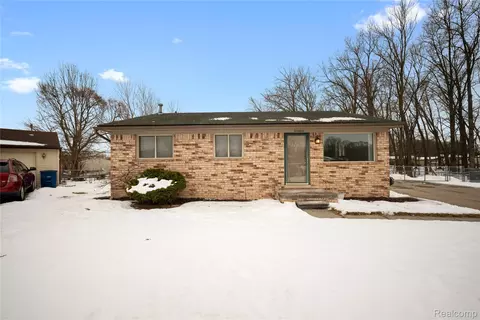 33443 Unicorn Ct, Westland, MI 48186