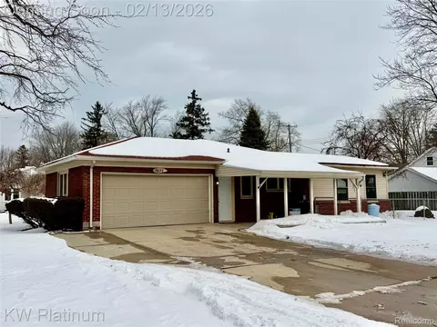 1671 New Jersey Ave, Marysville, MI 48040