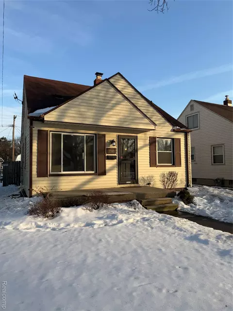 1310 Arbor Ave, Monroe, MI 48162