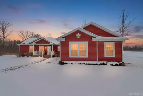 3947 Kilgore Rd, Kenockee, MI 48006