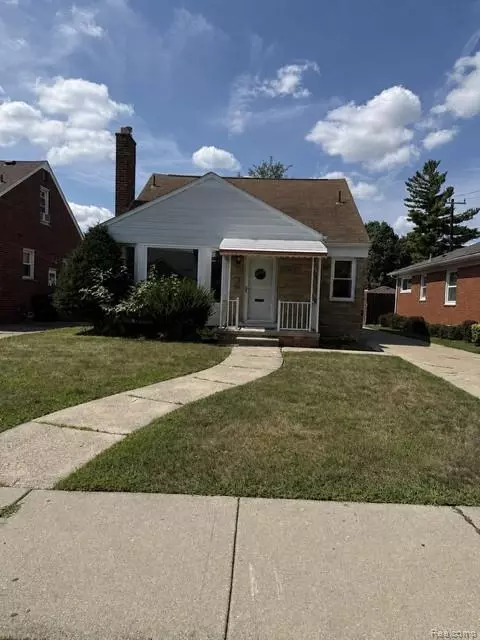6740 Larme Ave, Allen Park, MI 48101
