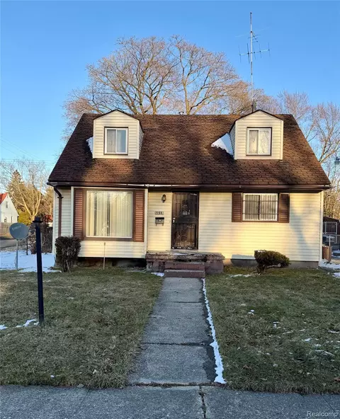 5518 Winthrop Blvd, Flint, MI 48505