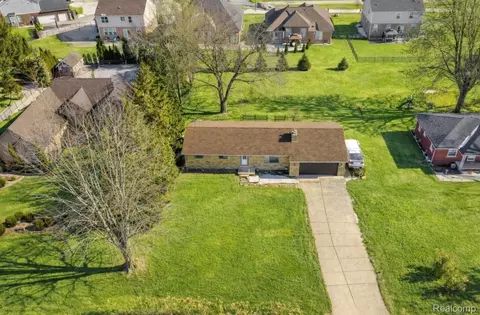 47848 Card Rd, Macomb, MI 48044