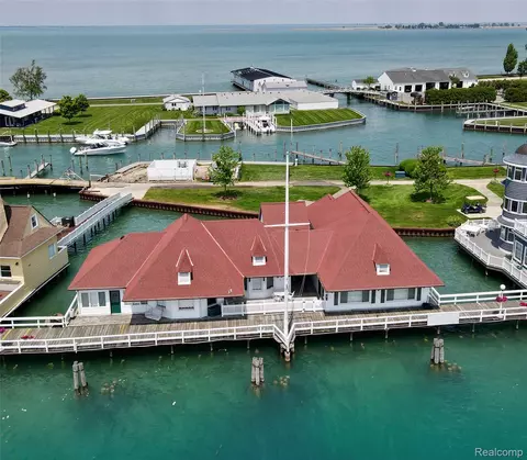 9963 S Channel Dr, Harsens Island, MI 48028