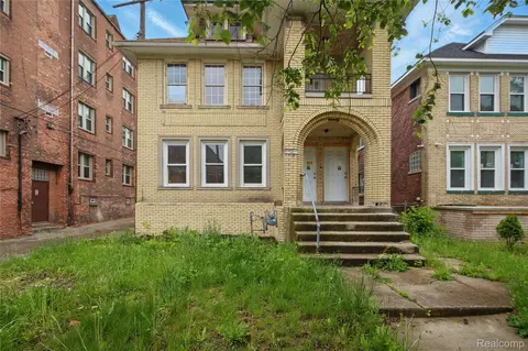 3729 W Grand St, Detroit, MI 48238